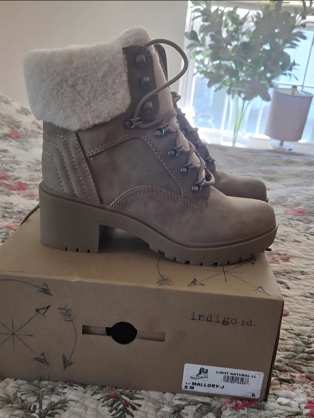 Indigo Rd. Mallory-J Women's Faux Shearling Lace-Up Combat Boots - Picture 5 of 10